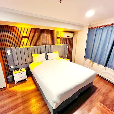 Naila Hotel