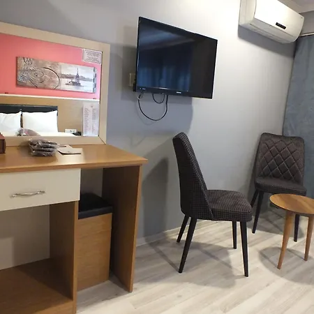 Hotell Naila 3*